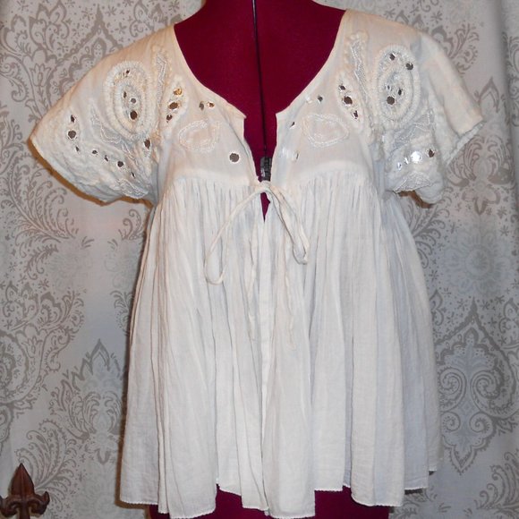 Raga M Off White Cap Sleeve Front Tie Top Embroidery w/Beads and Sparkly Discs - Picture 1 of 6